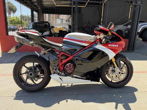 DUCATI SUPERBIKE 1198 S DUCATI SUPERBIKE 1198 S